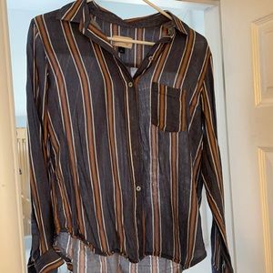 Long sleeve button up